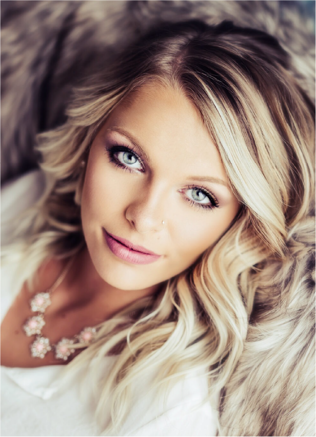 beauty-portrait-woman-closeup-soft-light